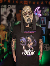 Carregar imagem no visualizador da galeria, Southern Gothic T-Shirt
